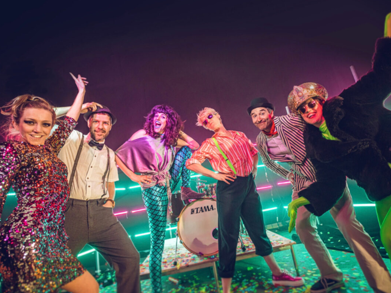 Find Live Art Events Across Gloucestershire