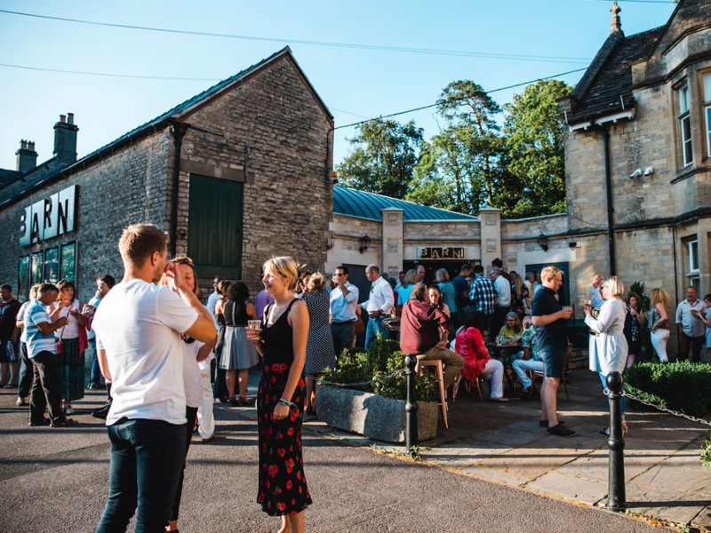 Discover Unmissable Summer Entertainment in Cirencester