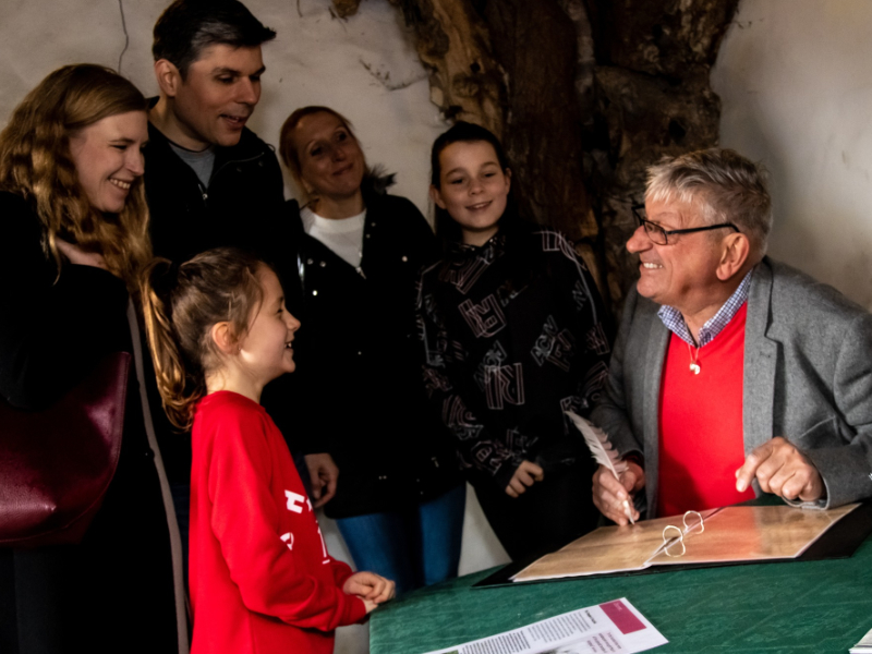 Historic Days Out in Gloucestershire at Dr Jenner’s House