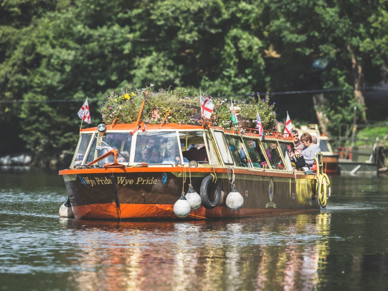 Discover the Beauty of the Wye Valley by Boat