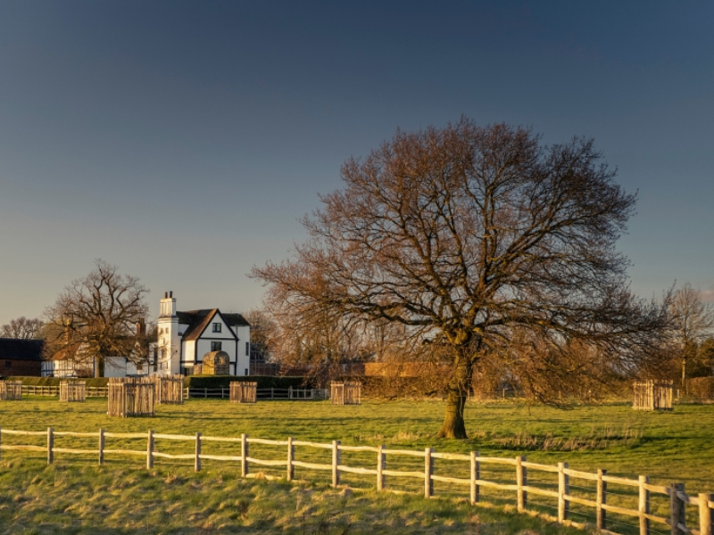 Escape to England’s Most Beautiful Private Gardens