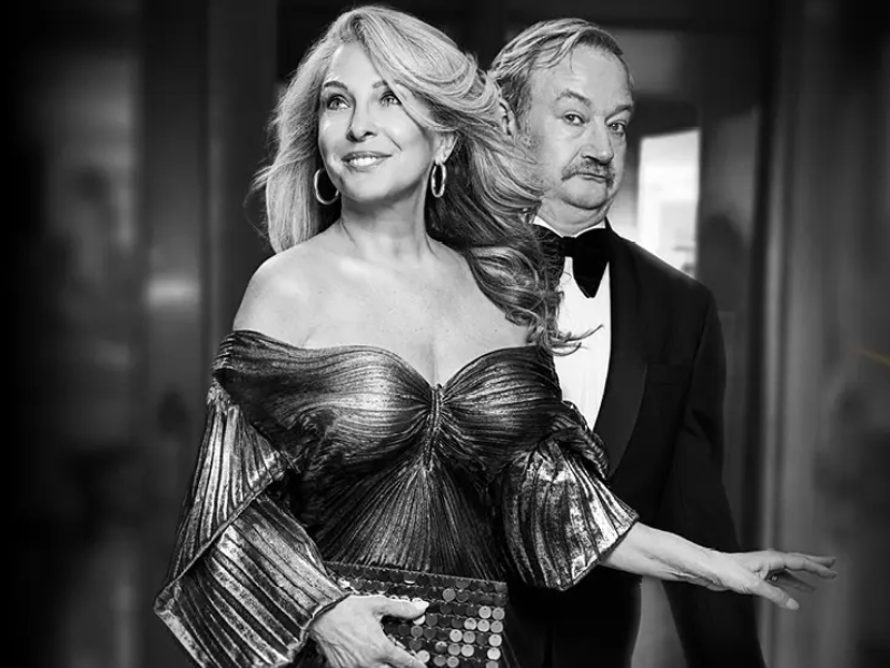 A Night at the Theatre: Present Laughter Comes to Cheltenham