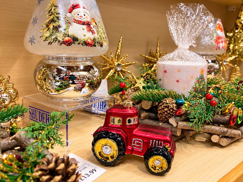 Christmas Shopping Near Hereford & Worcester