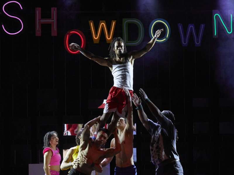 See a Thrilling Circus Show in Gloucester